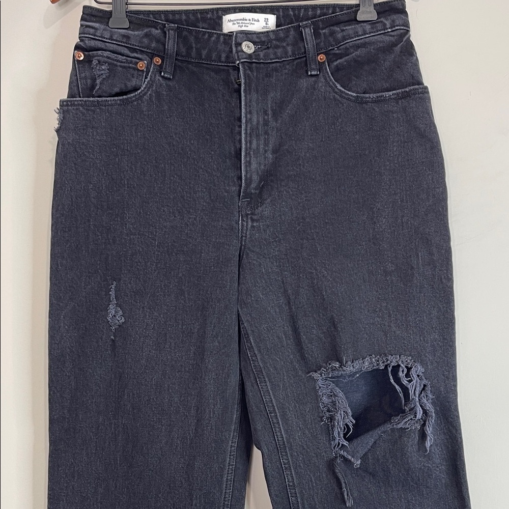 Abercrombie & Fitch Curve Love The 90’s Relaxed Jeans High Rise Black 29 8R - Picture 3 of 11